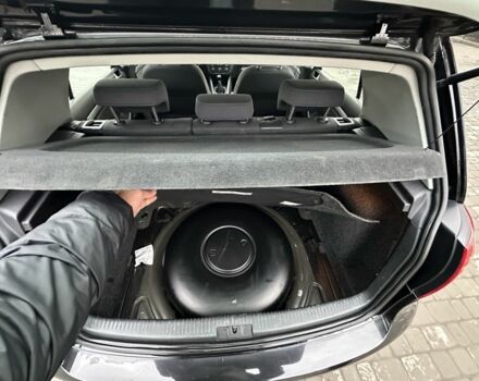 Чорний Фольксваген Гольф, об'ємом двигуна 1.6 л та пробігом 213 тис. км за 6350 $, фото 7 на Automoto.ua