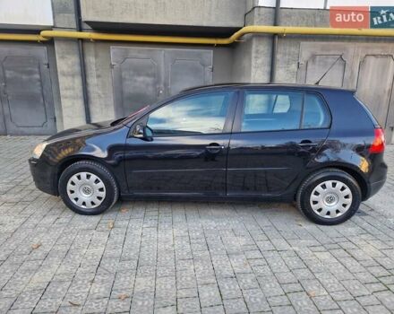 Черный Фольксваген Гольф, объемом двигателя 1.6 л и пробегом 255 тыс. км за 5950 $, фото 1 на Automoto.ua