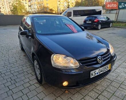 Черный Фольксваген Гольф, объемом двигателя 1.6 л и пробегом 255 тыс. км за 5950 $, фото 22 на Automoto.ua