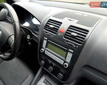 Чорний Фольксваген Гольф, об'ємом двигуна 1.6 л та пробігом 230 тис. км за 6450 $, фото 69 на Automoto.ua