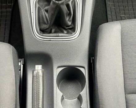 Черный Фольксваген Гольф, объемом двигателя 1.6 л и пробегом 196 тыс. км за 6200 $, фото 32 на Automoto.ua