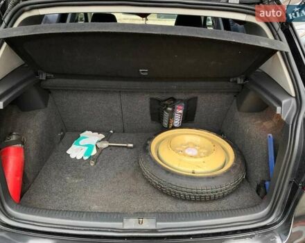 Чорний Фольксваген Гольф, об'ємом двигуна 1.6 л та пробігом 279 тис. км за 5200 $, фото 7 на Automoto.ua