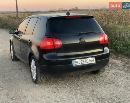 Чорний Фольксваген Гольф, об'ємом двигуна 1.97 л та пробігом 320 тис. км за 5500 $, фото 5 на Automoto.ua