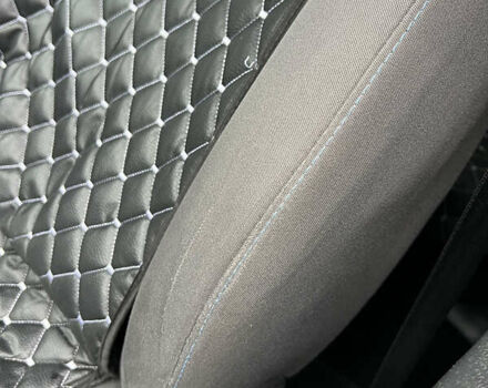 Черный Фольксваген Гольф, объемом двигателя 1.6 л и пробегом 245 тыс. км за 5700 $, фото 19 на Automoto.ua