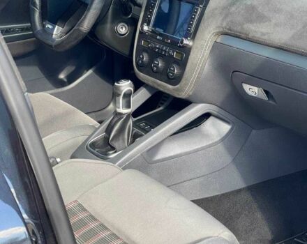 Черный Фольксваген Гольф, объемом двигателя 2 л и пробегом 228 тыс. км за 5600 $, фото 15 на Automoto.ua