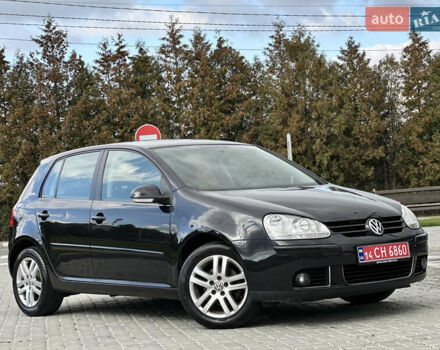 Черный Фольксваген Гольф, объемом двигателя 1.4 л и пробегом 191 тыс. км за 5500 $, фото 52 на Automoto.ua