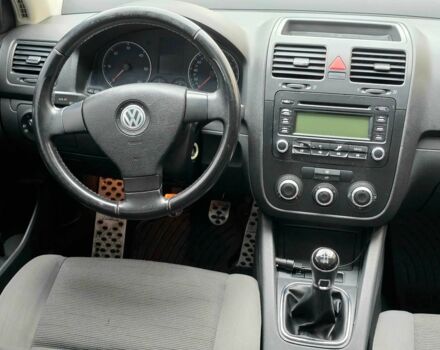 Чорний Фольксваген Гольф, об'ємом двигуна 1.9 л та пробігом 203 тис. км за 4800 $, фото 16 на Automoto.ua
