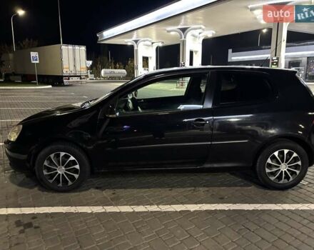 Черный Фольксваген Гольф, объемом двигателя 1.39 л и пробегом 193 тыс. км за 4700 $, фото 7 на Automoto.ua