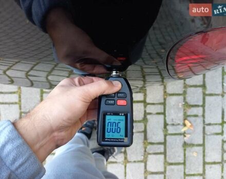 Черный Фольксваген Гольф, объемом двигателя 1.6 л и пробегом 200 тыс. км за 5650 $, фото 33 на Automoto.ua