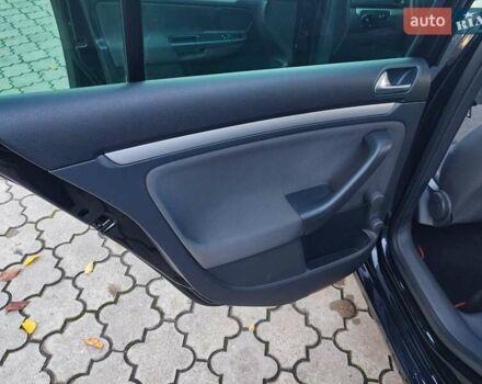 Чорний Фольксваген Гольф, об'ємом двигуна 1.6 л та пробігом 212 тис. км за 6750 $, фото 34 на Automoto.ua