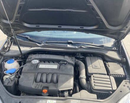 Черный Фольксваген Гольф, объемом двигателя 1.6 л и пробегом 274 тыс. км за 6200 $, фото 4 на Automoto.ua