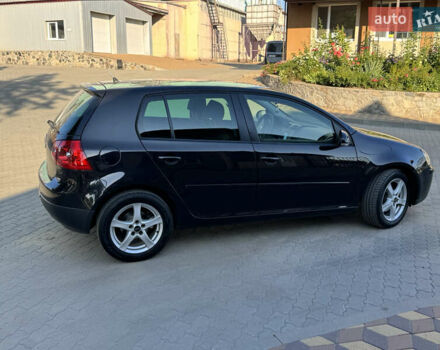 Черный Фольксваген Гольф, объемом двигателя 1.6 л и пробегом 260 тыс. км за 6100 $, фото 12 на Automoto.ua