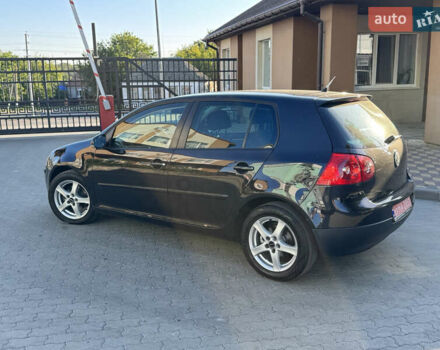 Черный Фольксваген Гольф, объемом двигателя 1.6 л и пробегом 260 тыс. км за 6100 $, фото 4 на Automoto.ua