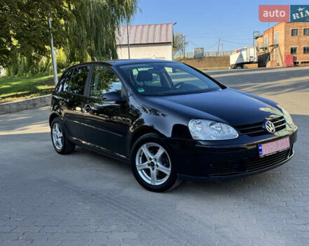 Черный Фольксваген Гольф, объемом двигателя 1.6 л и пробегом 260 тыс. км за 6100 $, фото 16 на Automoto.ua