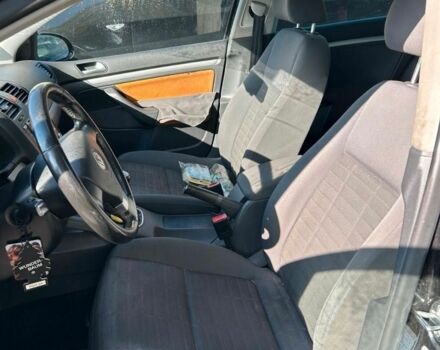 Чорний Фольксваген Гольф, об'ємом двигуна 1.6 л та пробігом 200 тис. км за 4850 $, фото 5 на Automoto.ua