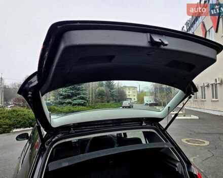 Чорний Фольксваген Гольф, об'ємом двигуна 1.6 л та пробігом 230 тис. км за 6450 $, фото 127 на Automoto.ua