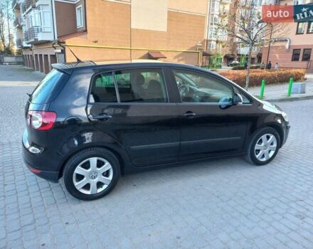 Черный Фольксваген Гольф, объемом двигателя 1.6 л и пробегом 200 тыс. км за 5650 $, фото 18 на Automoto.ua