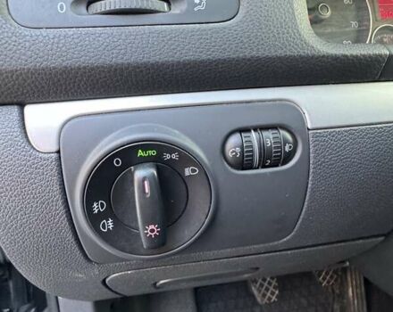 Черный Фольксваген Гольф, объемом двигателя 1.39 л и пробегом 191 тыс. км за 6700 $, фото 18 на Automoto.ua