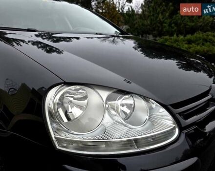 Чорний Фольксваген Гольф, об'ємом двигуна 1.6 л та пробігом 230 тис. км за 6450 $, фото 5 на Automoto.ua