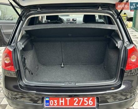 Черный Фольксваген Гольф, объемом двигателя 1.6 л и пробегом 196 тыс. км за 6200 $, фото 41 на Automoto.ua