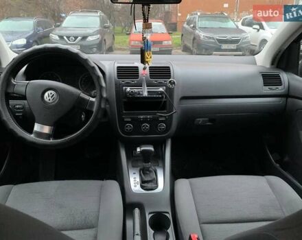 Чорний Фольксваген Гольф, об'ємом двигуна 1.6 л та пробігом 279 тис. км за 5200 $, фото 8 на Automoto.ua