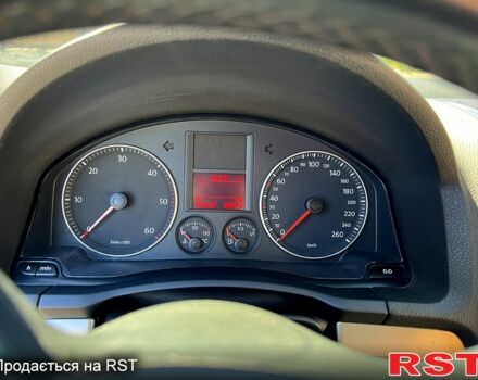 Чорний Фольксваген Гольф, об'ємом двигуна 2 л та пробігом 350 тис. км за 5750 $, фото 9 на Automoto.ua