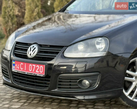 Черный Фольксваген Гольф, объемом двигателя 1.6 л и пробегом 182 тыс. км за 6350 $, фото 23 на Automoto.ua
