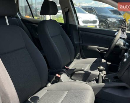 Чорний Фольксваген Гольф, об'ємом двигуна 1.6 л та пробігом 188 тис. км за 5500 $, фото 19 на Automoto.ua