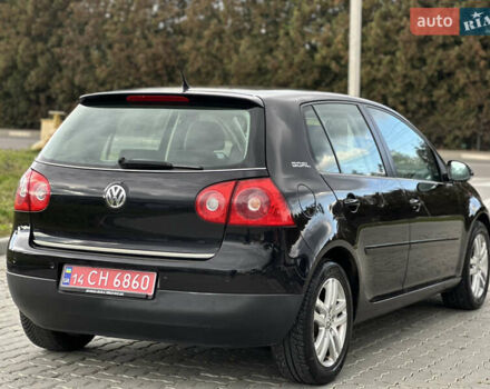 Черный Фольксваген Гольф, объемом двигателя 1.4 л и пробегом 191 тыс. км за 5550 $, фото 62 на Automoto.ua
