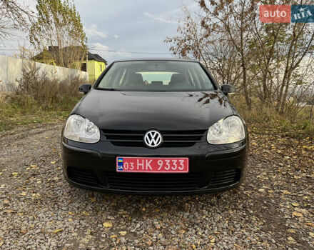 Черный Фольксваген Гольф, объемом двигателя 1.6 л и пробегом 235 тыс. км за 5899 $, фото 7 на Automoto.ua