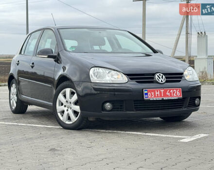 Черный Фольксваген Гольф, объемом двигателя 1.6 л и пробегом 218 тыс. км за 5900 $, фото 4 на Automoto.ua