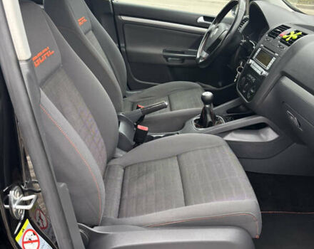 Чорний Фольксваген Гольф, об'ємом двигуна 1.4 л та пробігом 236 тис. км за 5850 $, фото 35 на Automoto.ua