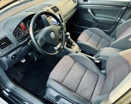 Чорний Фольксваген Гольф, об'ємом двигуна 1.4 л та пробігом 172 тис. км за 7400 $, фото 20 на Automoto.ua