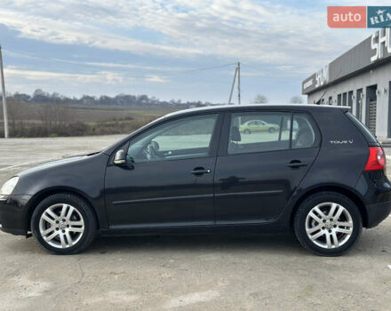 Черный Фольксваген Гольф, объемом двигателя 1.6 л и пробегом 227 тыс. км за 6299 $, фото 12 на Automoto.ua