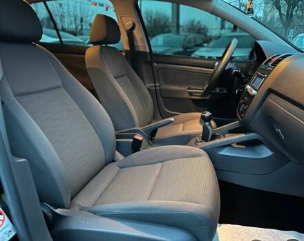 Черный Фольксваген Гольф, объемом двигателя 1.4 л и пробегом 163 тыс. км за 5990 $, фото 13 на Automoto.ua