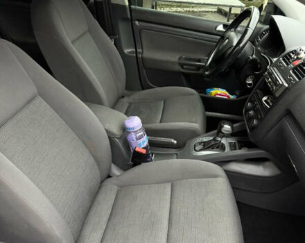 Черный Фольксваген Гольф, объемом двигателя 1.6 л и пробегом 243 тыс. км за 6300 $, фото 15 на Automoto.ua