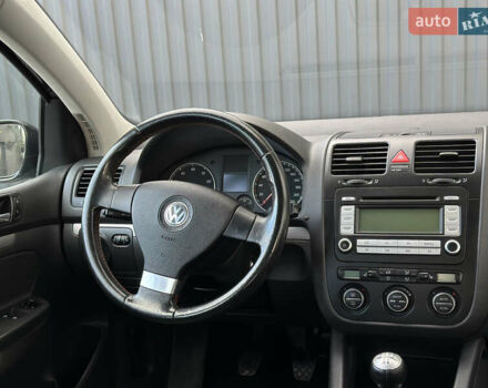 Черный Фольксваген Гольф, объемом двигателя 1.4 л и пробегом 191 тыс. км за 5550 $, фото 7 на Automoto.ua