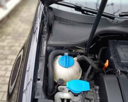 Черный Фольксваген Гольф, объемом двигателя 1.4 л и пробегом 207 тыс. км за 5700 $, фото 16 на Automoto.ua