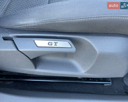 Черный Фольксваген Гольф, объемом двигателя 1.4 л и пробегом 217 тыс. км за 7750 $, фото 30 на Automoto.ua