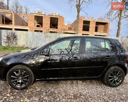 Черный Фольксваген Гольф, объемом двигателя 1.6 л и пробегом 235 тыс. км за 5799 $, фото 5 на Automoto.ua