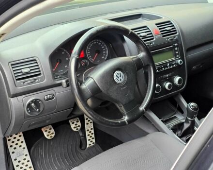 Чорний Фольксваген Гольф, об'ємом двигуна 1.9 л та пробігом 203 тис. км за 4800 $, фото 6 на Automoto.ua