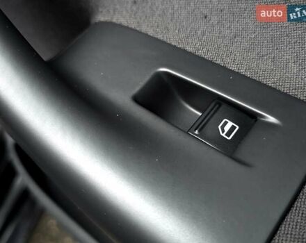 Чорний Фольксваген Гольф, об'ємом двигуна 1.6 л та пробігом 230 тис. км за 6450 $, фото 96 на Automoto.ua