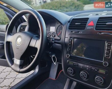 Чорний Фольксваген Гольф, об'ємом двигуна 1.6 л та пробігом 212 тис. км за 6750 $, фото 49 на Automoto.ua