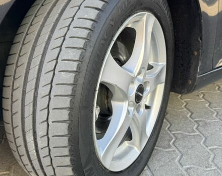 Черный Фольксваген Гольф, объемом двигателя 1.6 л и пробегом 260 тыс. км за 6100 $, фото 8 на Automoto.ua