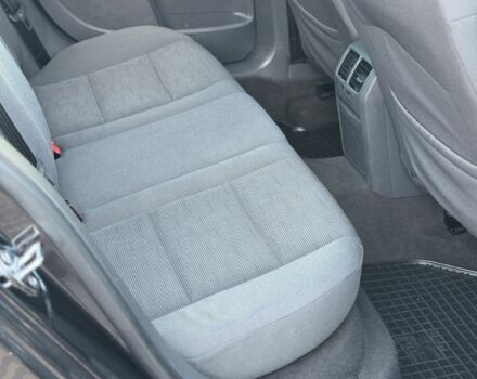 Черный Фольксваген Гольф, объемом двигателя 1.6 л и пробегом 260 тыс. км за 6100 $, фото 17 на Automoto.ua