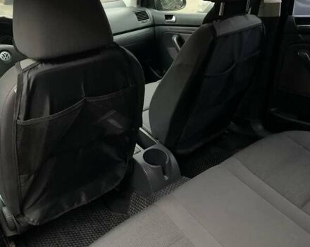 Чорний Фольксваген Гольф, об'ємом двигуна 1.6 л та пробігом 279 тис. км за 5200 $, фото 11 на Automoto.ua