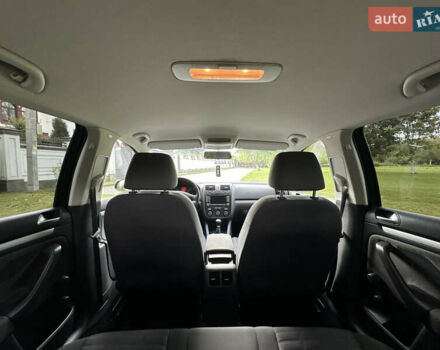 Чорний Фольксваген Гольф, об'ємом двигуна 1.6 л та пробігом 296 тис. км за 6499 $, фото 21 на Automoto.ua