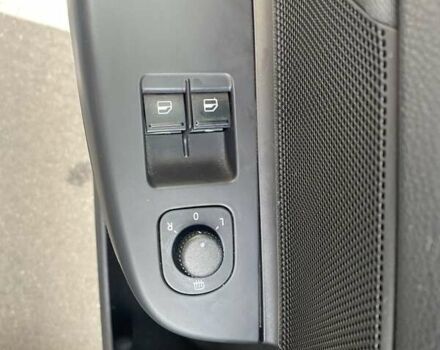 Черный Фольксваген Гольф, объемом двигателя 1.6 л и пробегом 262 тыс. км за 6100 $, фото 23 на Automoto.ua