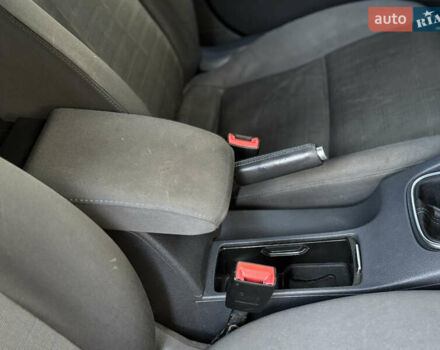 Чорний Фольксваген Гольф, об'ємом двигуна 1.39 л та пробігом 239 тис. км за 5950 $, фото 22 на Automoto.ua