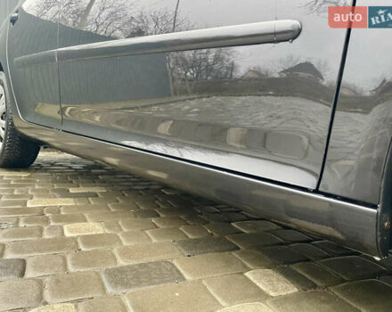 Чорний Фольксваген Гольф, об'ємом двигуна 1.6 л та пробігом 197 тис. км за 5850 $, фото 13 на Automoto.ua